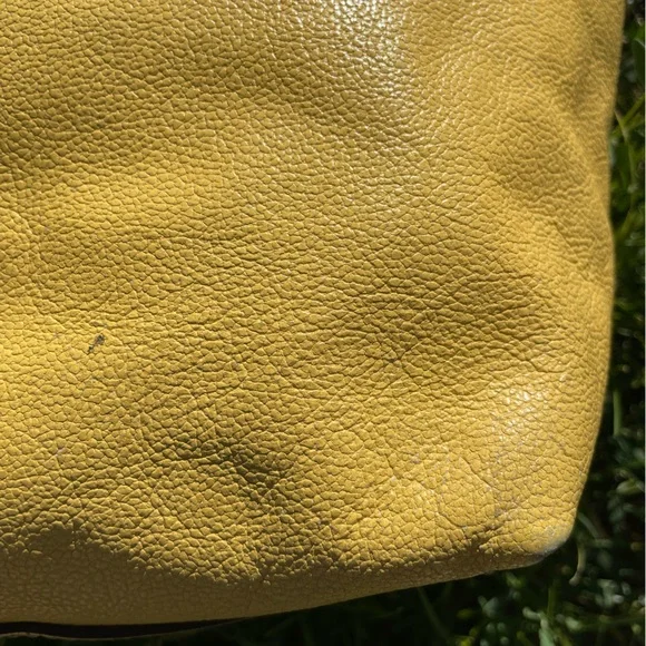 Dooney & Bourke Large Leather Satchel - Picture 6 of 10